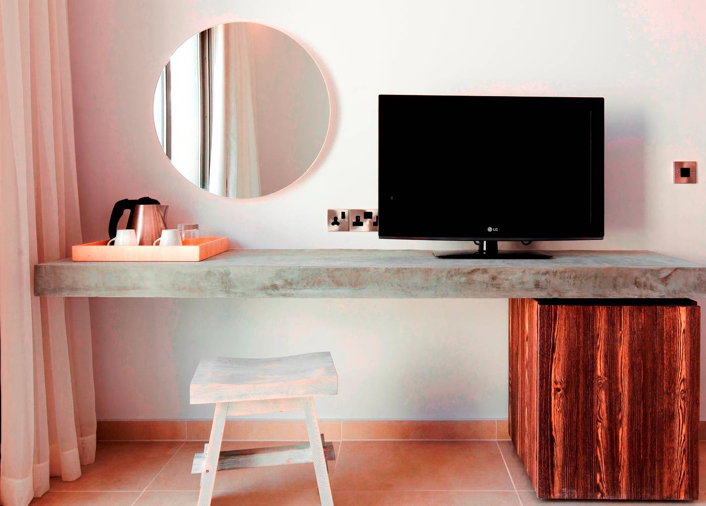 Amphora Hotel & Suites