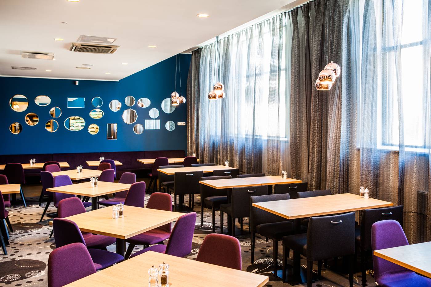 Park-Inn-by-Radisson-Central-Tallinn-Restaurant-13