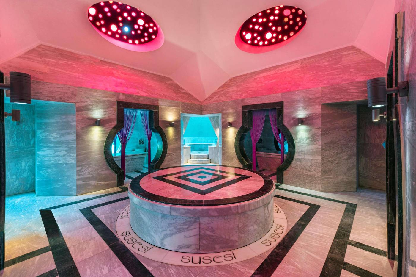 Susesi-Luxury-Resort-Sports-and-Entertainment-78