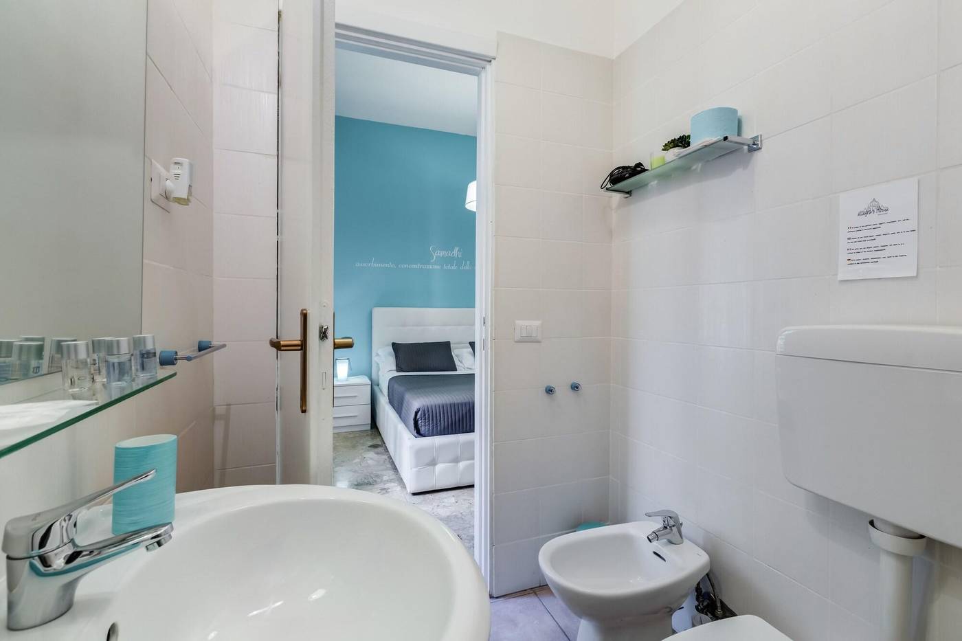 Allegra-s-House-Room-20