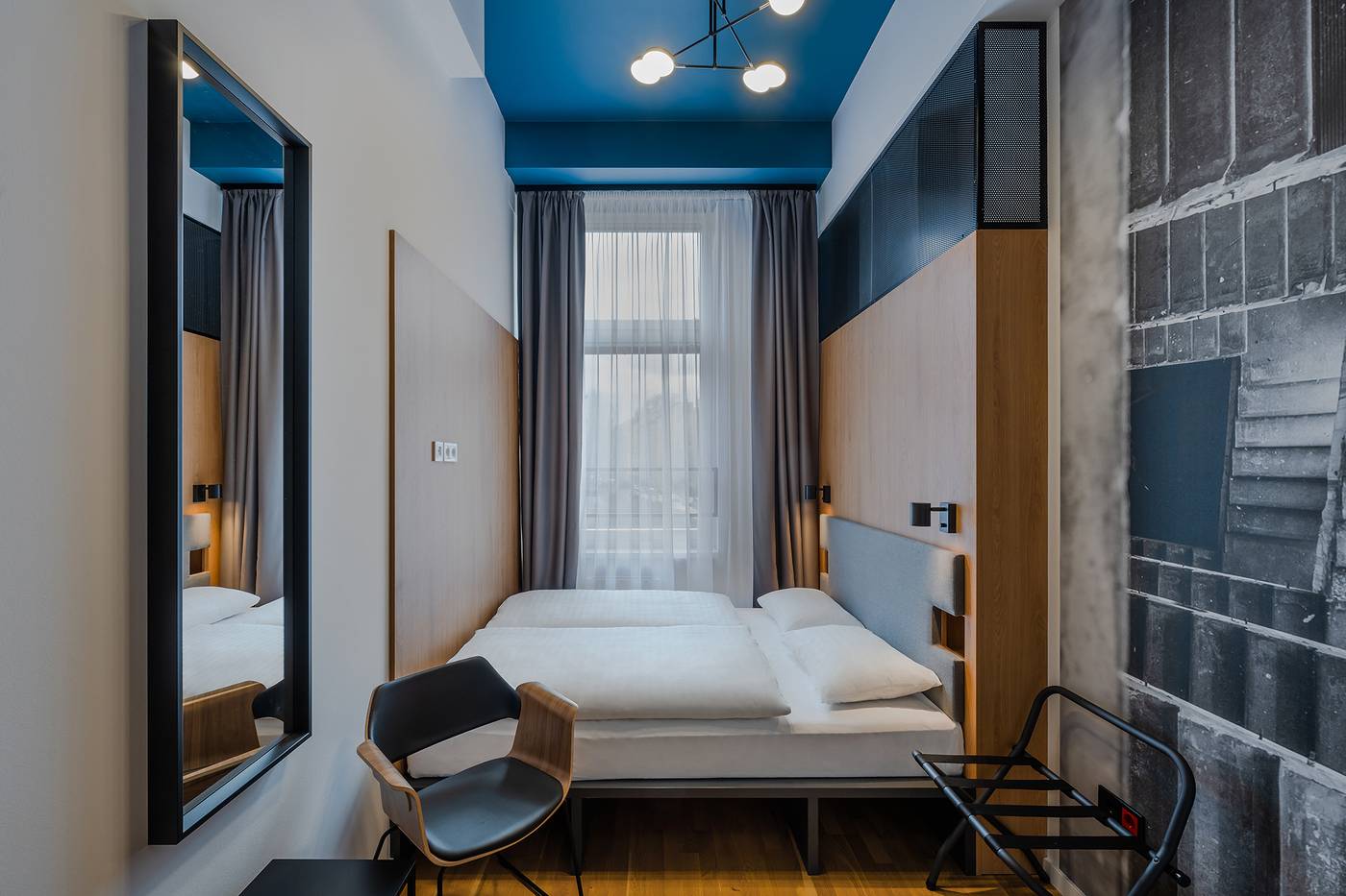 Dean-s-Home-Budapest-Room-26