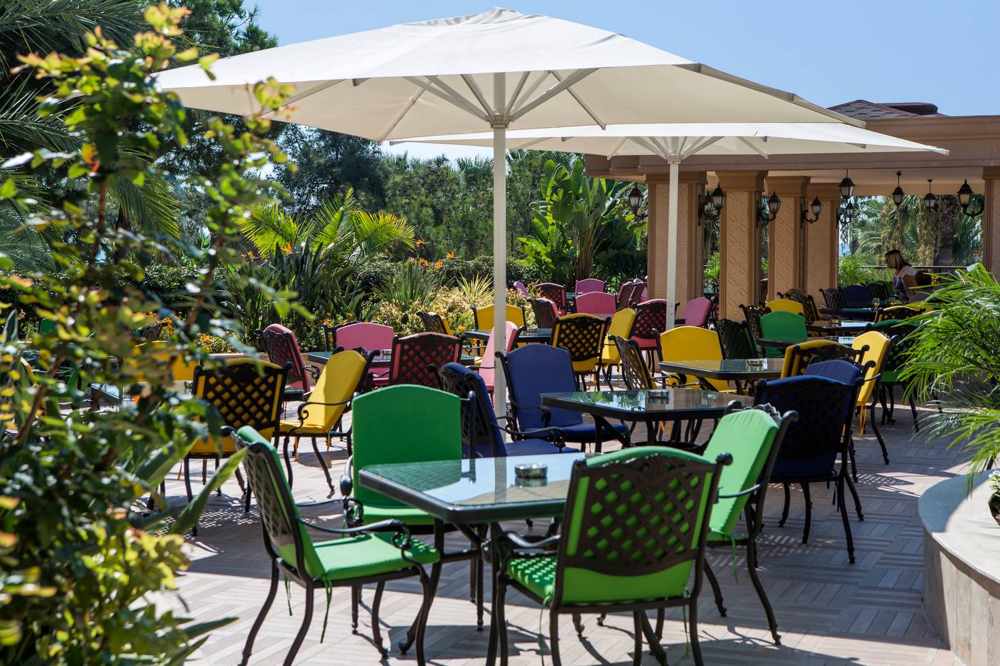 Crystal-Tat-Beach-Golf-Resort-And-Spa-Bar-20