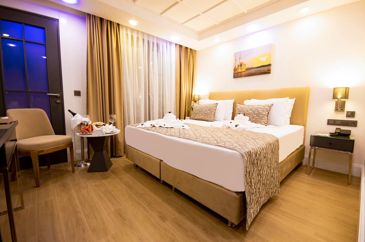 Antusa-Design-Hotel---Spa-Room-23