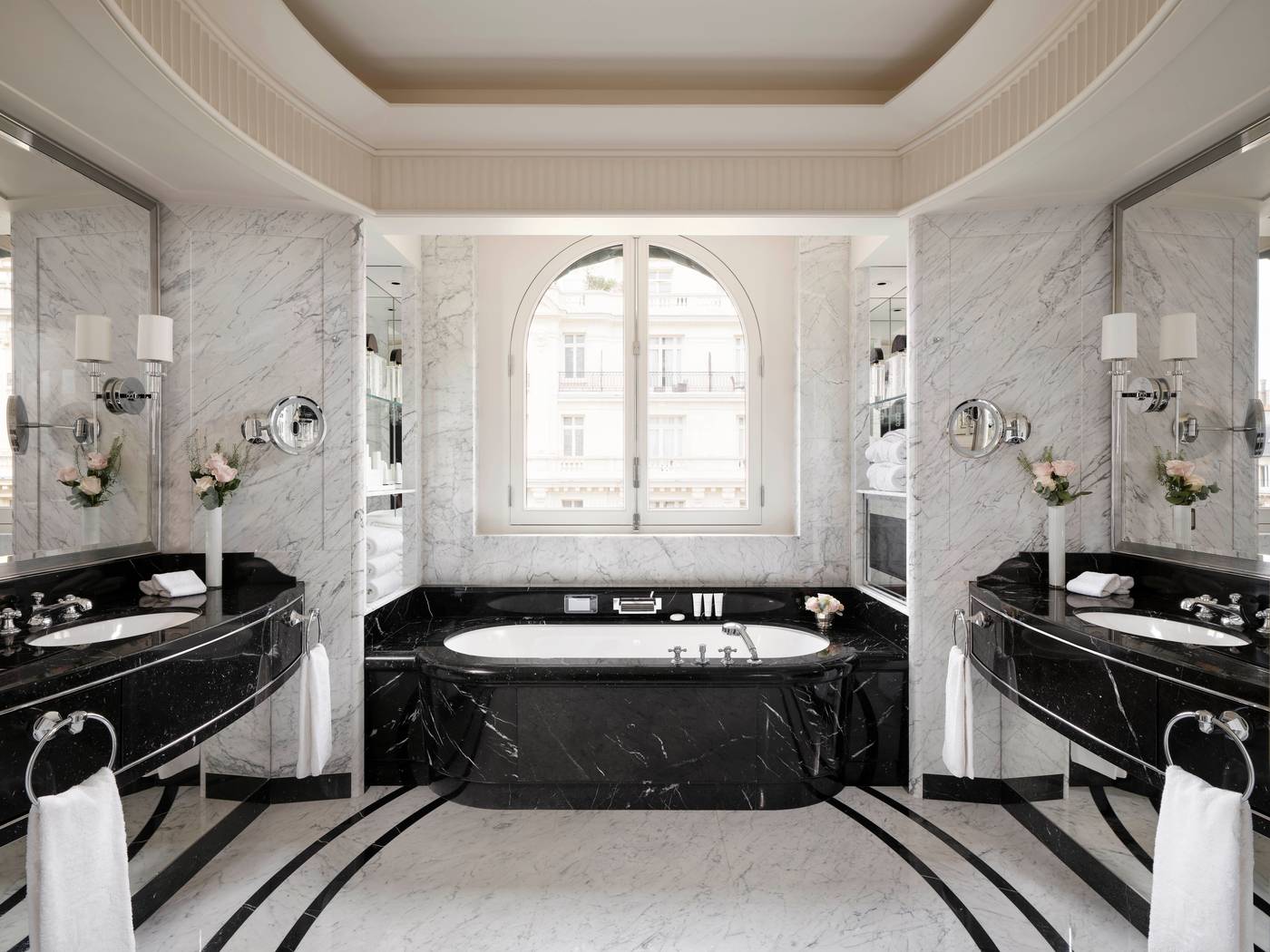 The-Peninsula-Paris-Room-43