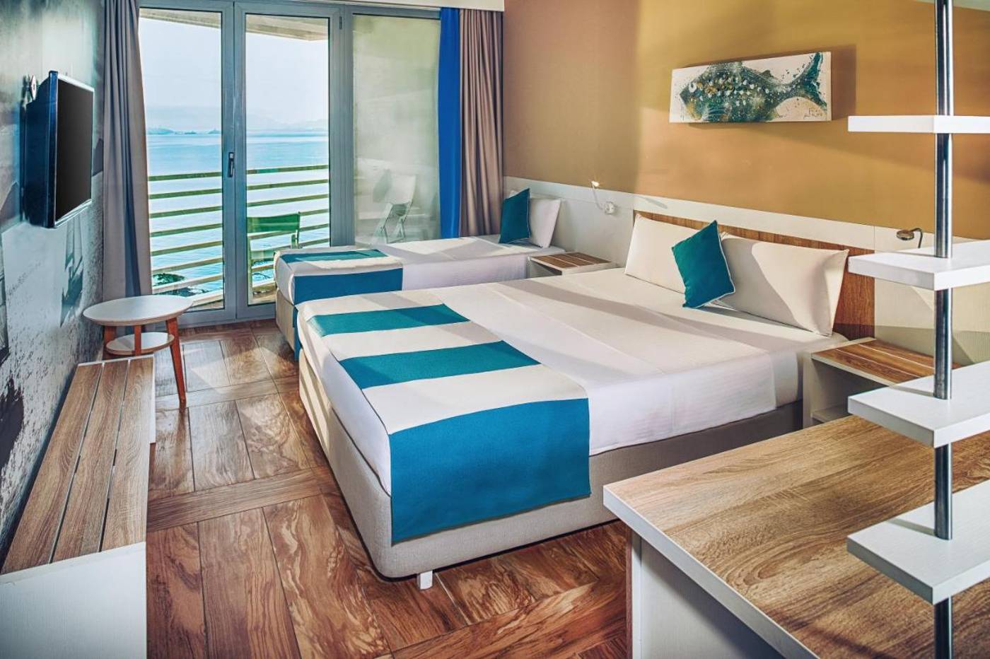 Carine-Hotel-Delfin-Room-5