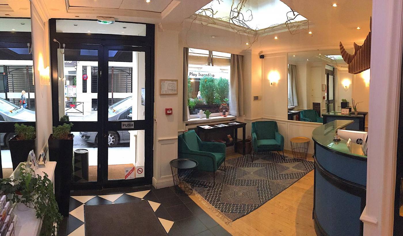 Etoile-Trocadero-Lobby-1