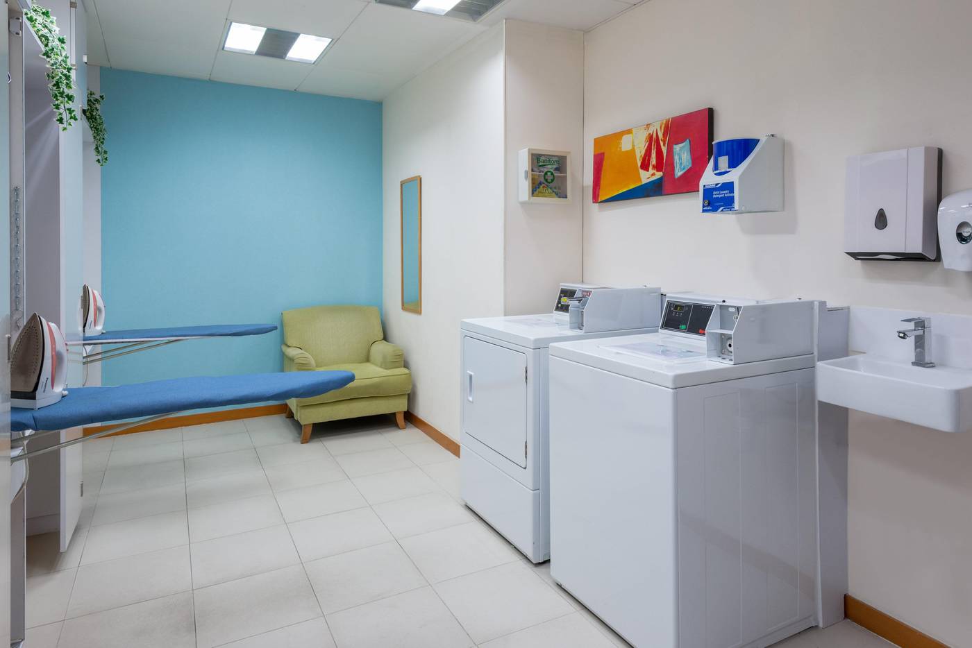 Holiday-Inn-Express-Causeway-Bay-Hong-Kong-General-view-33