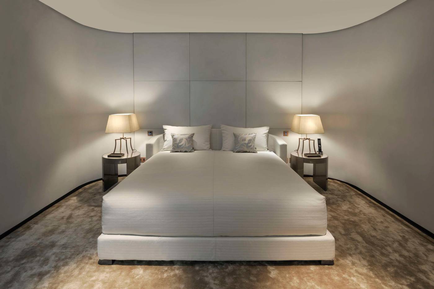 Armani-Hotel-Milano-Room-43