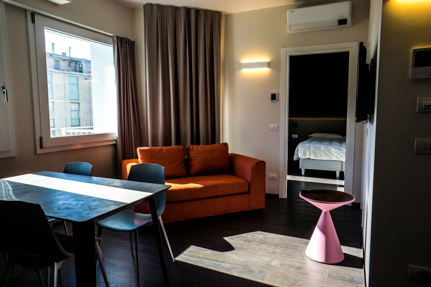 Venice-Terminal-Apartments---Suites-Room-1