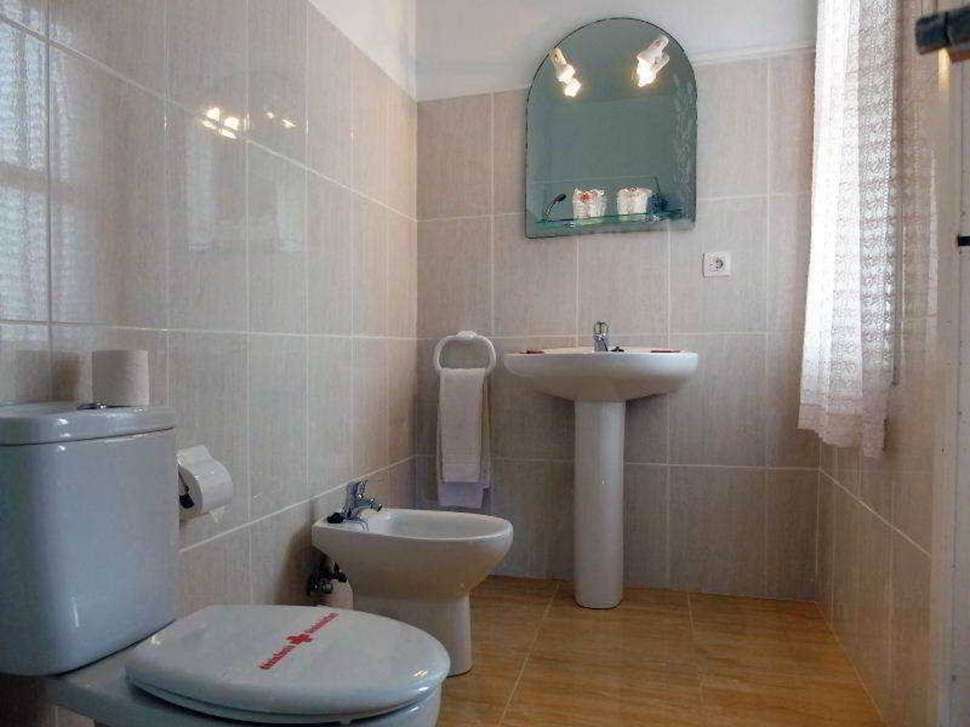 Maga-Room-21