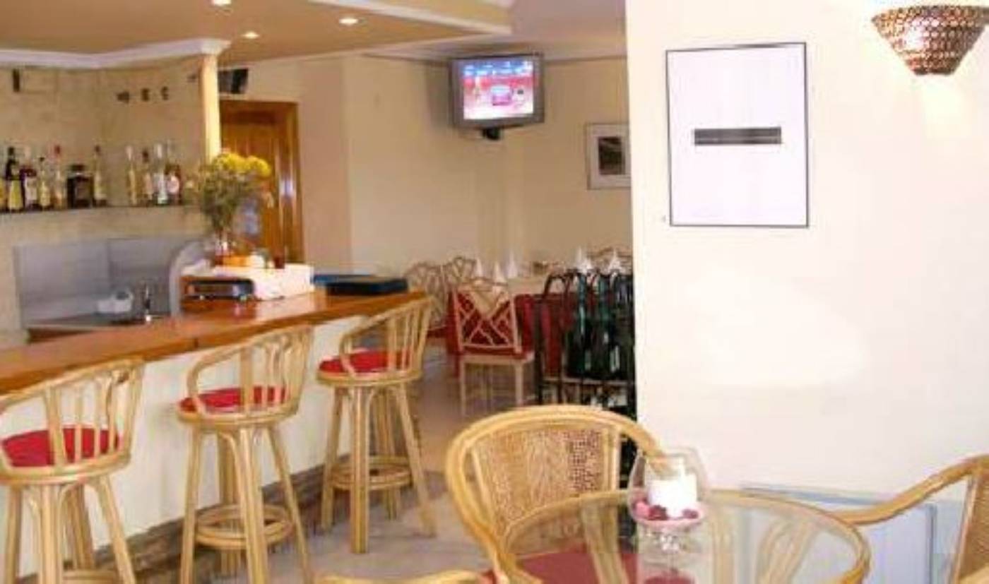 Parque-Denia--Lobby-9