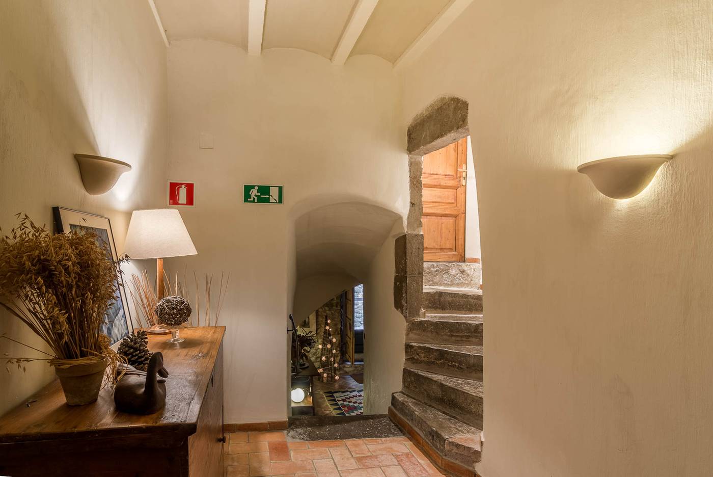 La Plaça Madremanya-Spain-MADREMANYA-Lobby-5