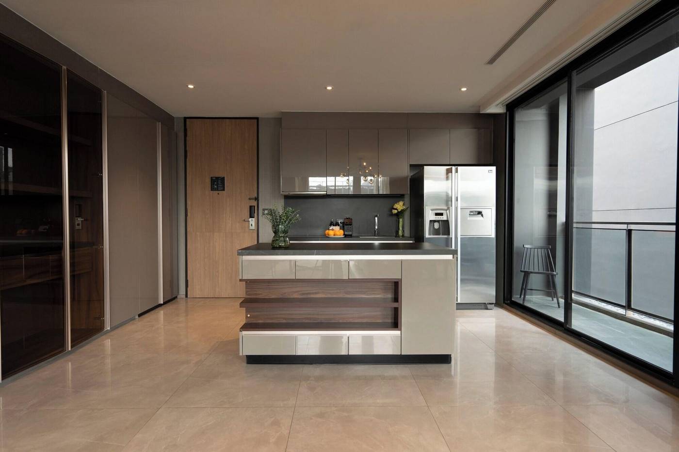 Walton-Suites-Sukhumvit-Room-51