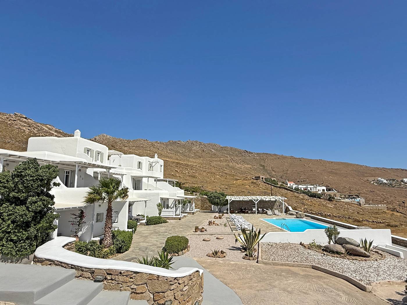 Yakinthos-Residence-General-view-4