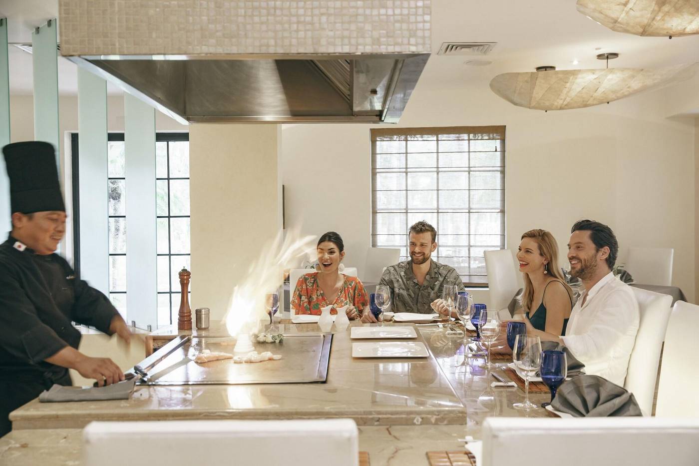 Royal-Hideaway-Playacar-All-Inclusive-Restaurant-54