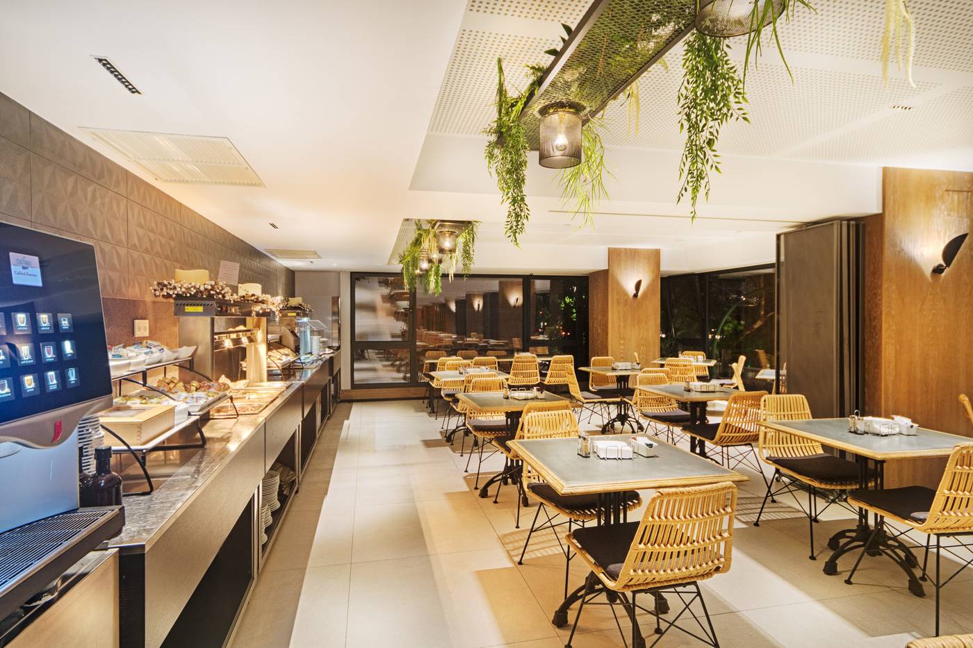 Obal-Urban-Hotel-Marbella-Restaurant-46