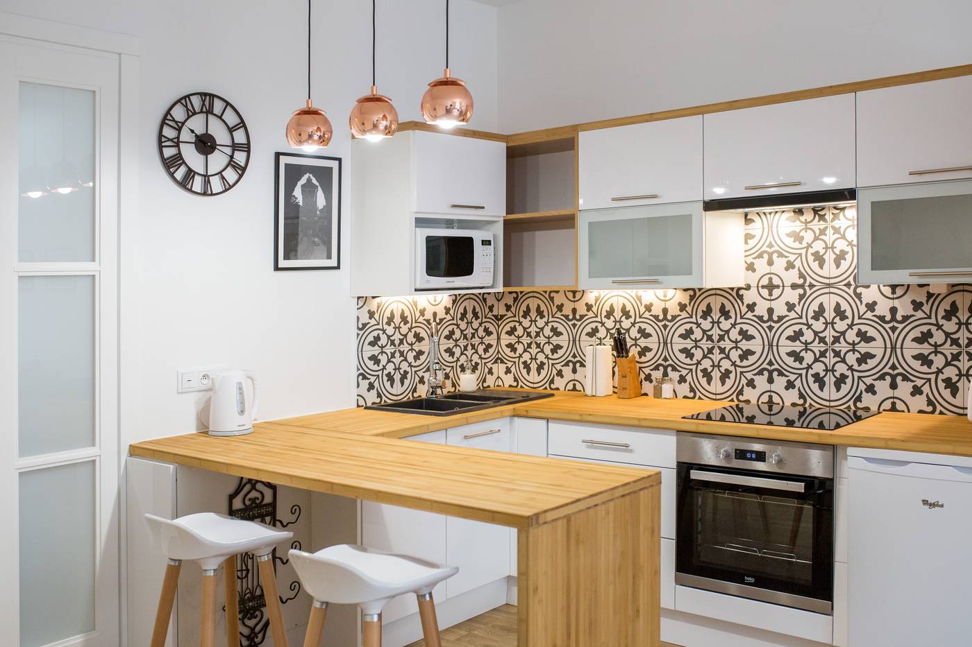 Antique-Apartments-Old-Town-Room-12