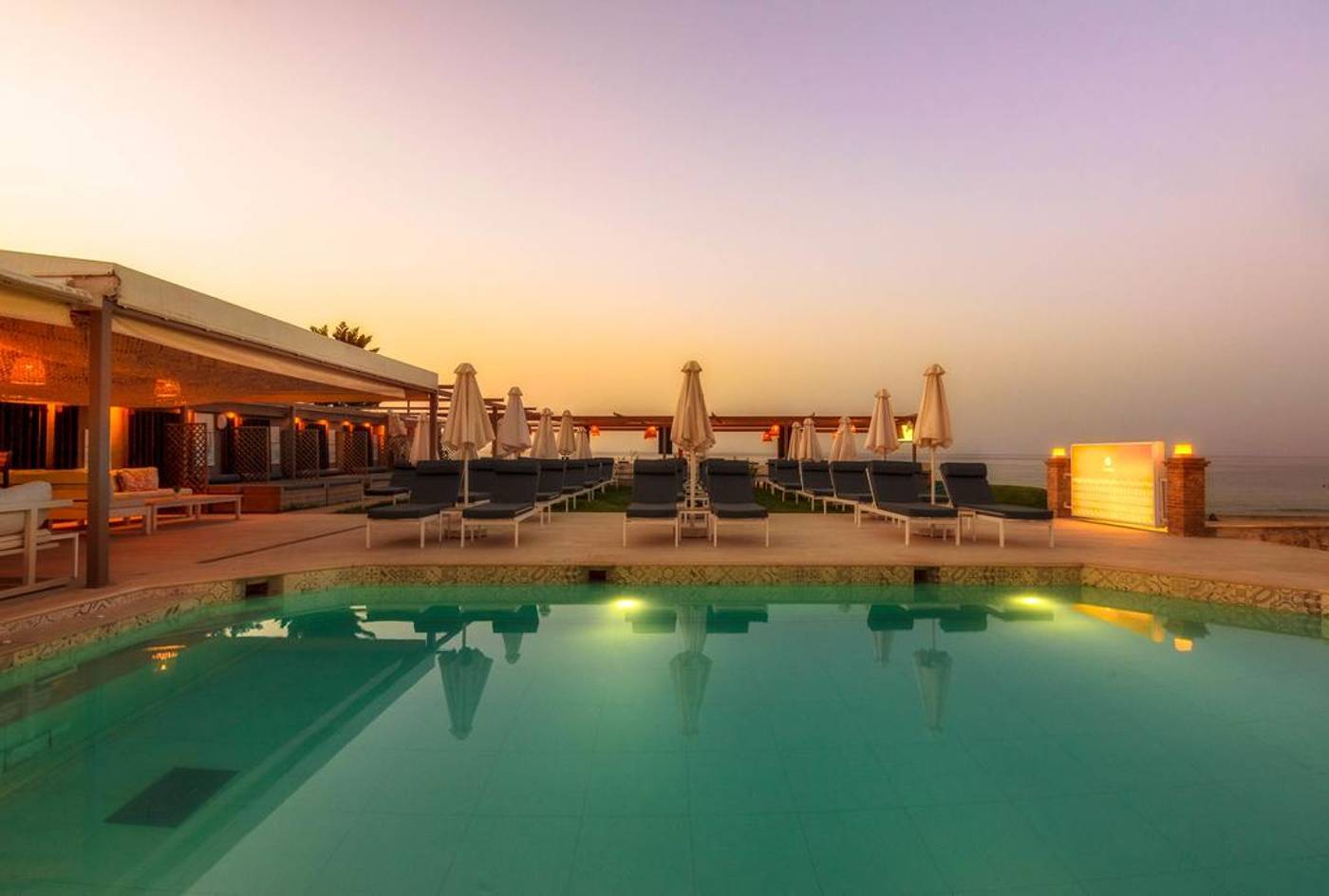 Iakinthos-Tsilivi-Beach-Pool-3