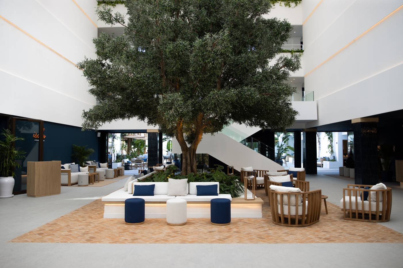 METT-Hotel---Beach-Resort-Marbella-Estepona-Lobby-44