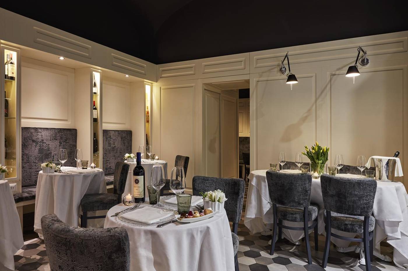 The-Code-Hotel-Restaurant-12