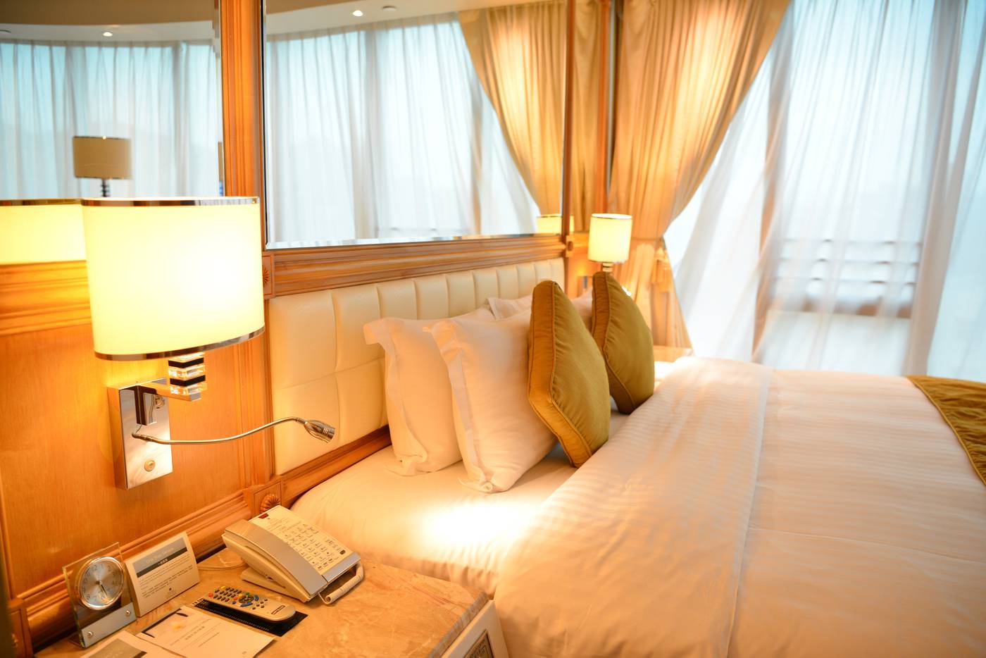 Regal-Hongkong-Hotel-Room-46