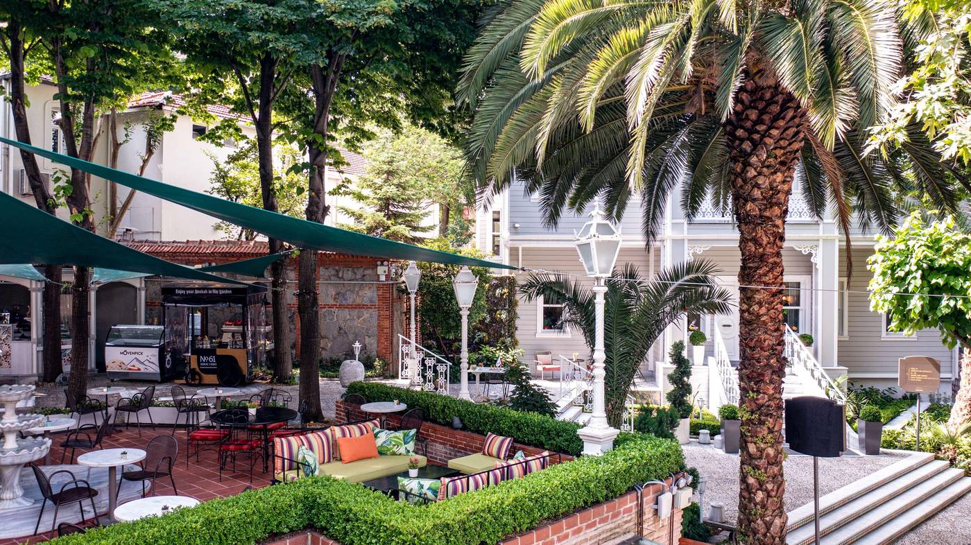 Hagia-Sofia-Mansions-Curio-Collection-by-Hilton-Room-87