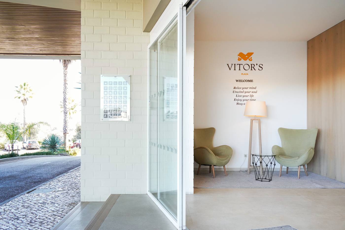 Vitor-s-Plaza-Lobby-59