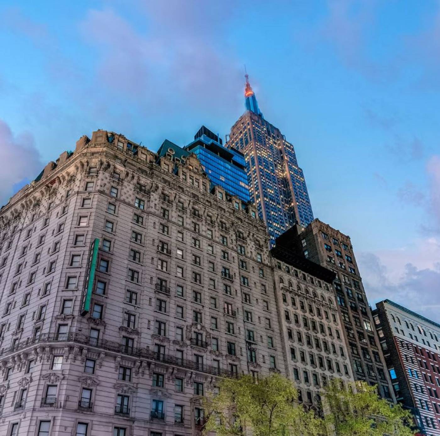 Martinique-New-York-on-Broadway--Curio-By-Hilton-General-view-10