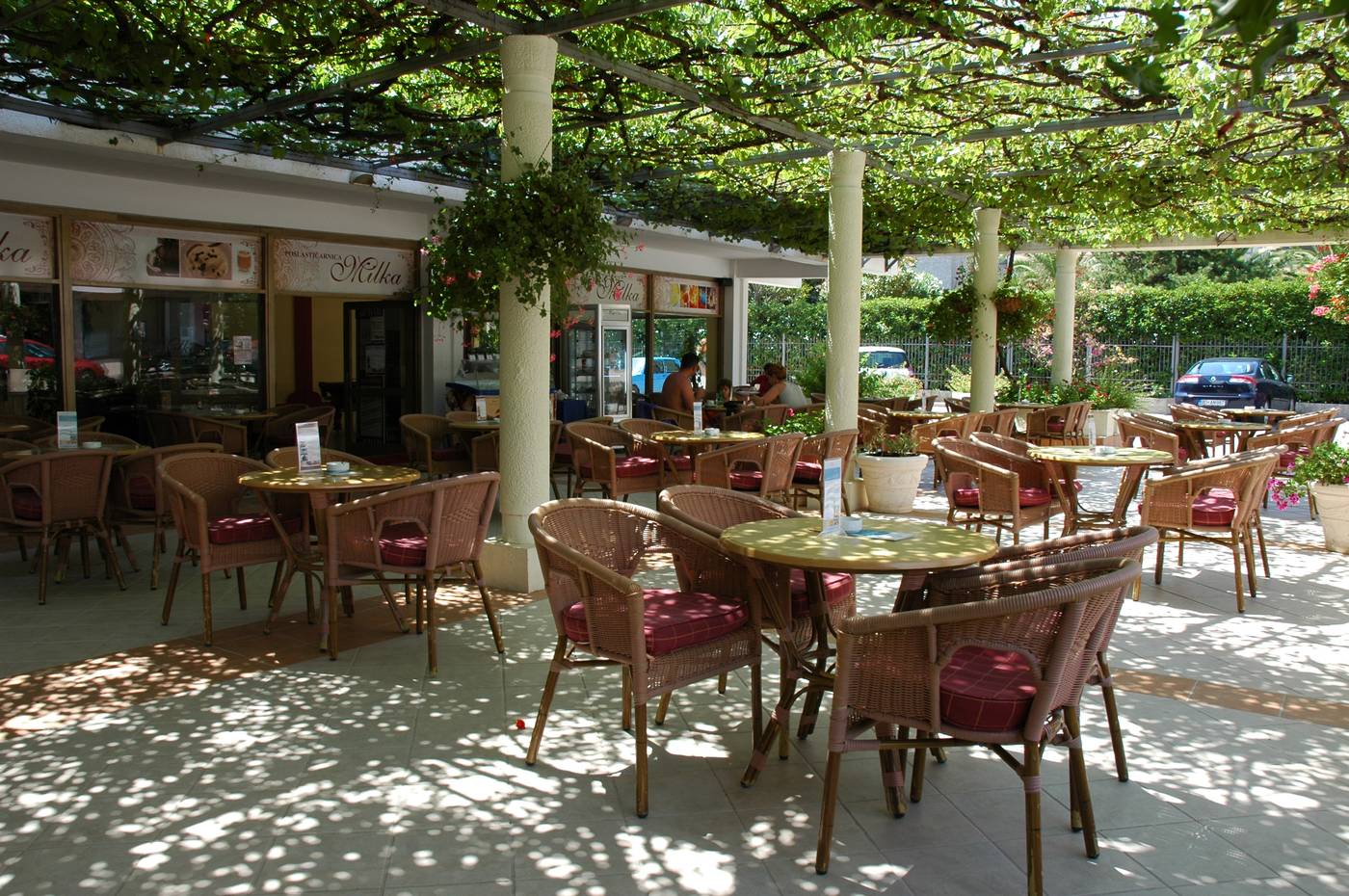 Montenegro-Beach-Resort-Bar-14