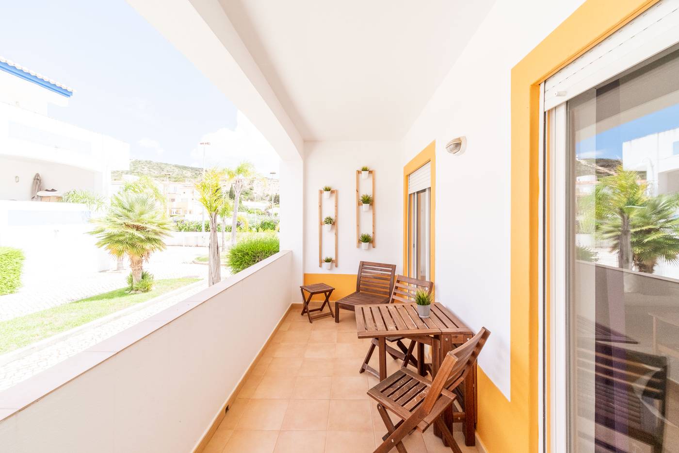 Oasis-Beach-Room-6