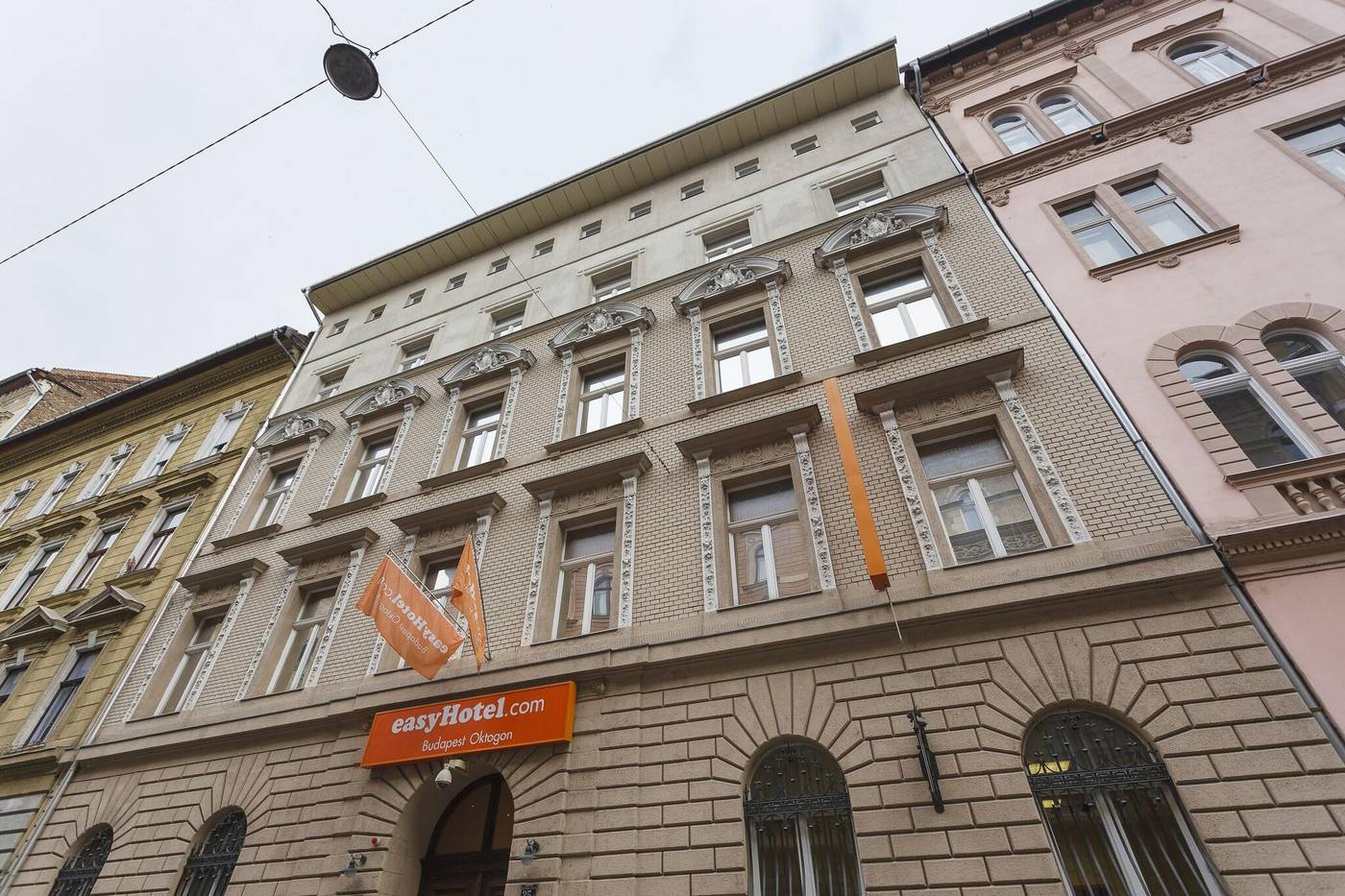 Easyhotel-Budapest-Oktogon-General-view-2