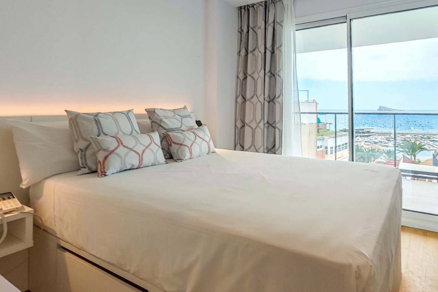 22.07.25 Villa Espana