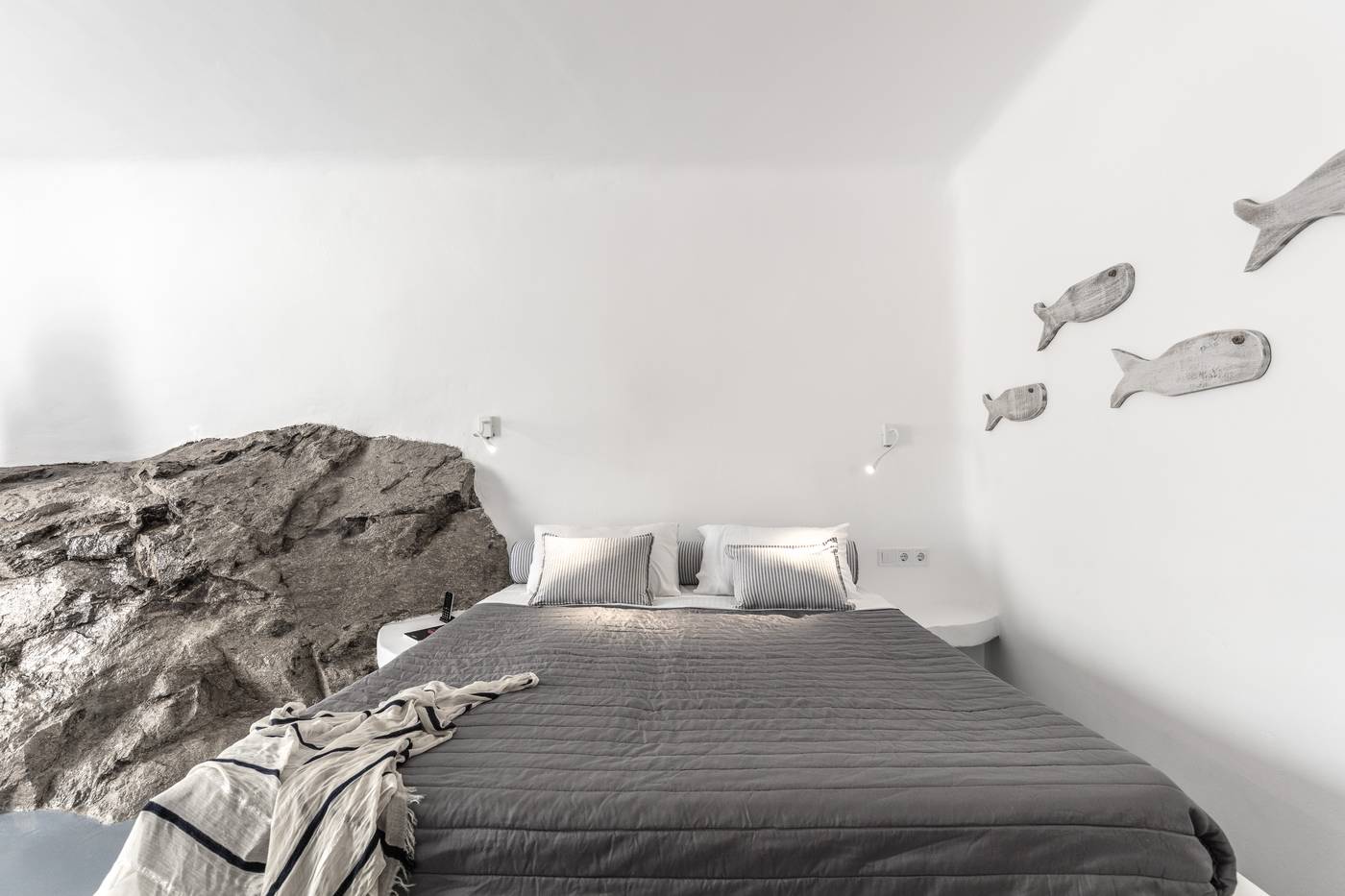 Terra-Maltese-Room-21