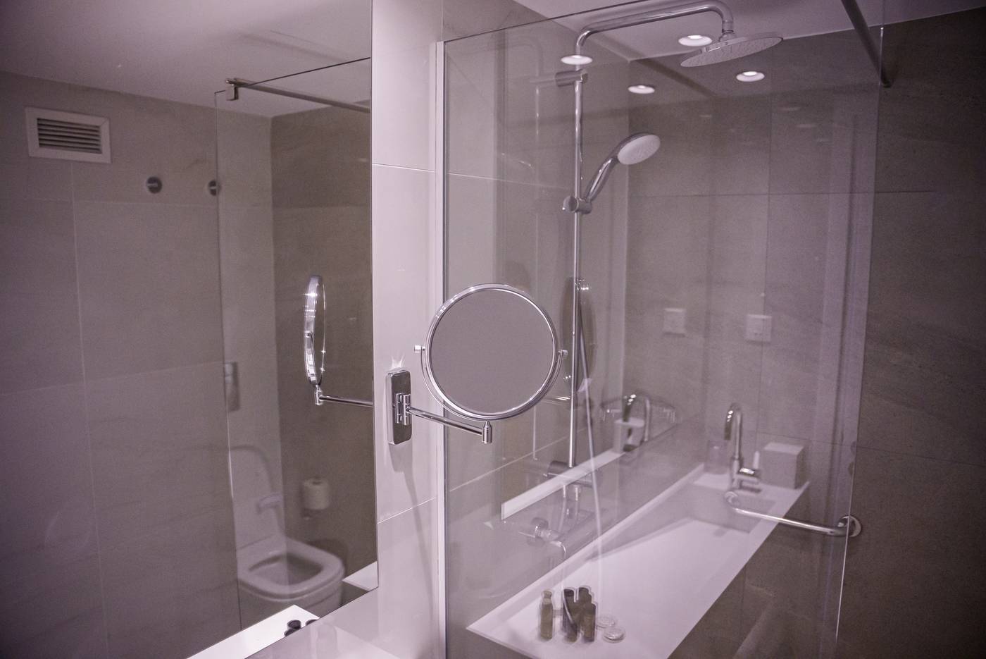 Pavlo-Napa-Hotel-Room-53