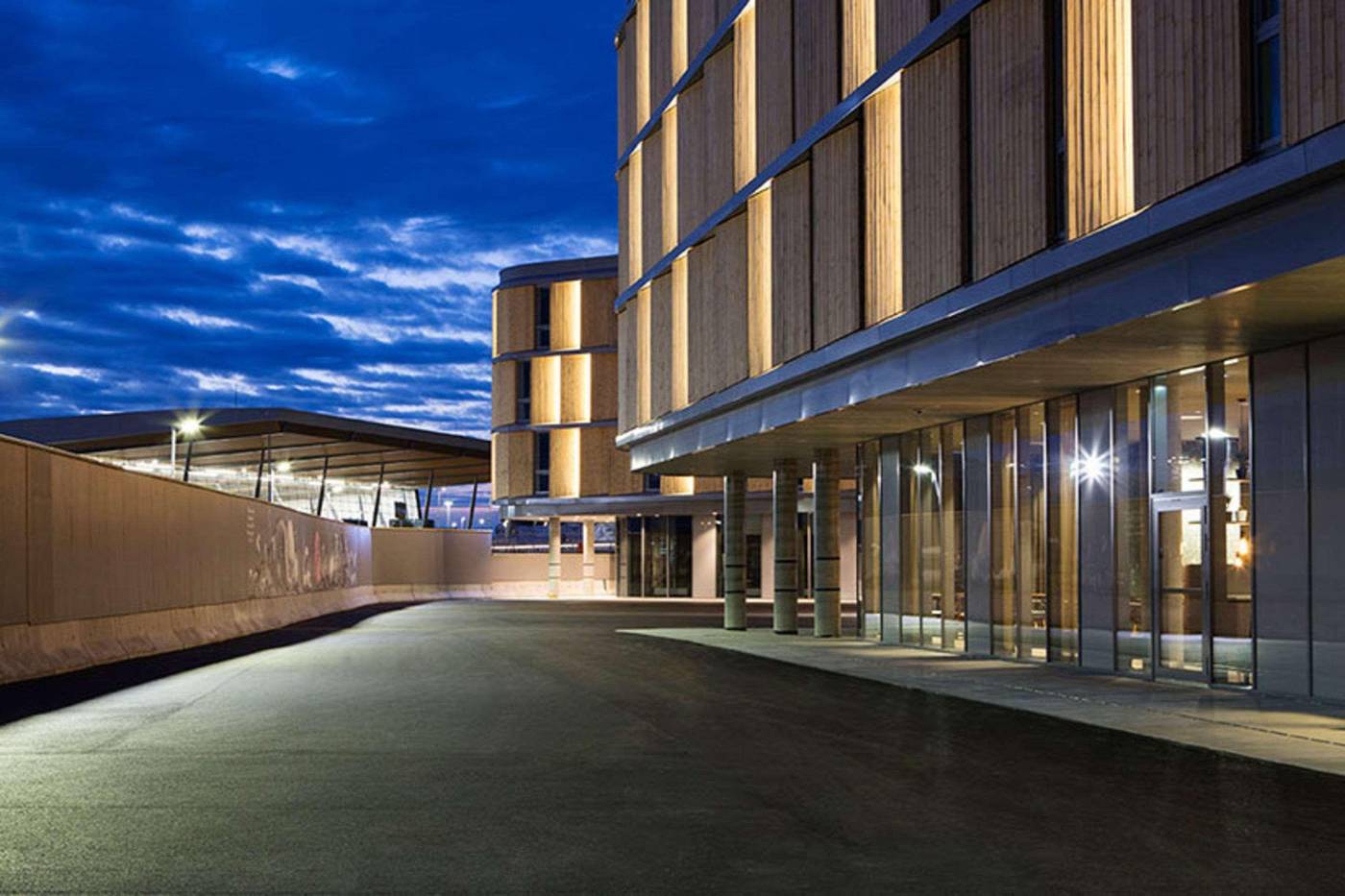 Comfort Hotel Bergen Airport-Norway-Bergen Airport-General view-4