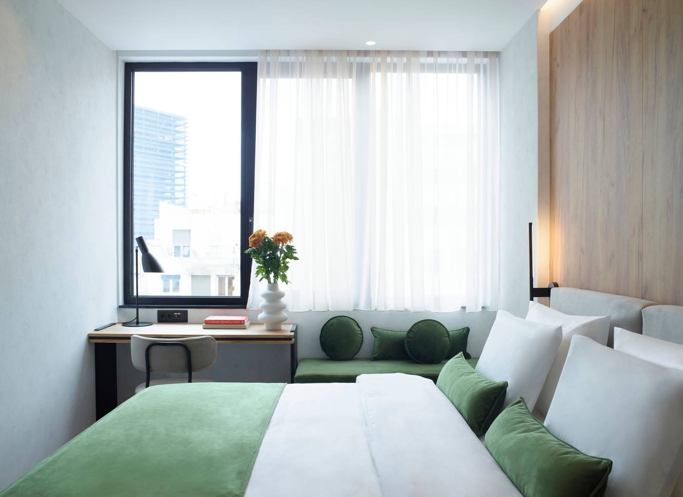 The-Port-Square-Hotel-Room-47