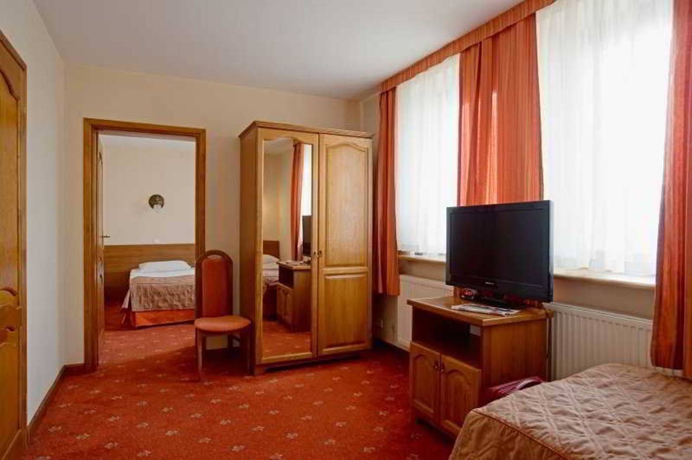 Regent-Room-13
