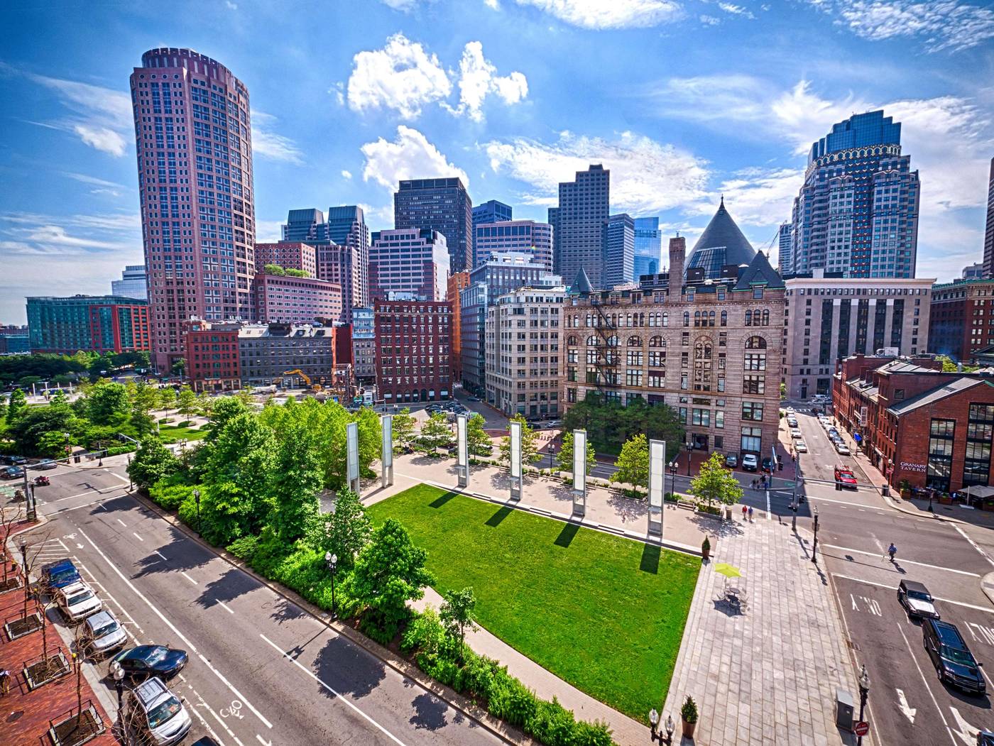 Hyatt-Place-Boston-seaport-district-General-view-12