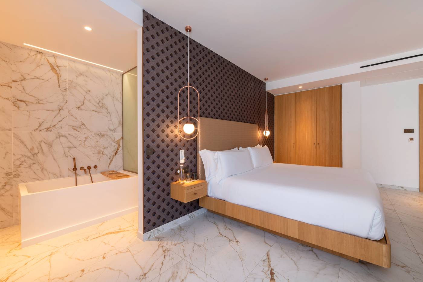 UMusic-Hotel-Madrid-Room-15