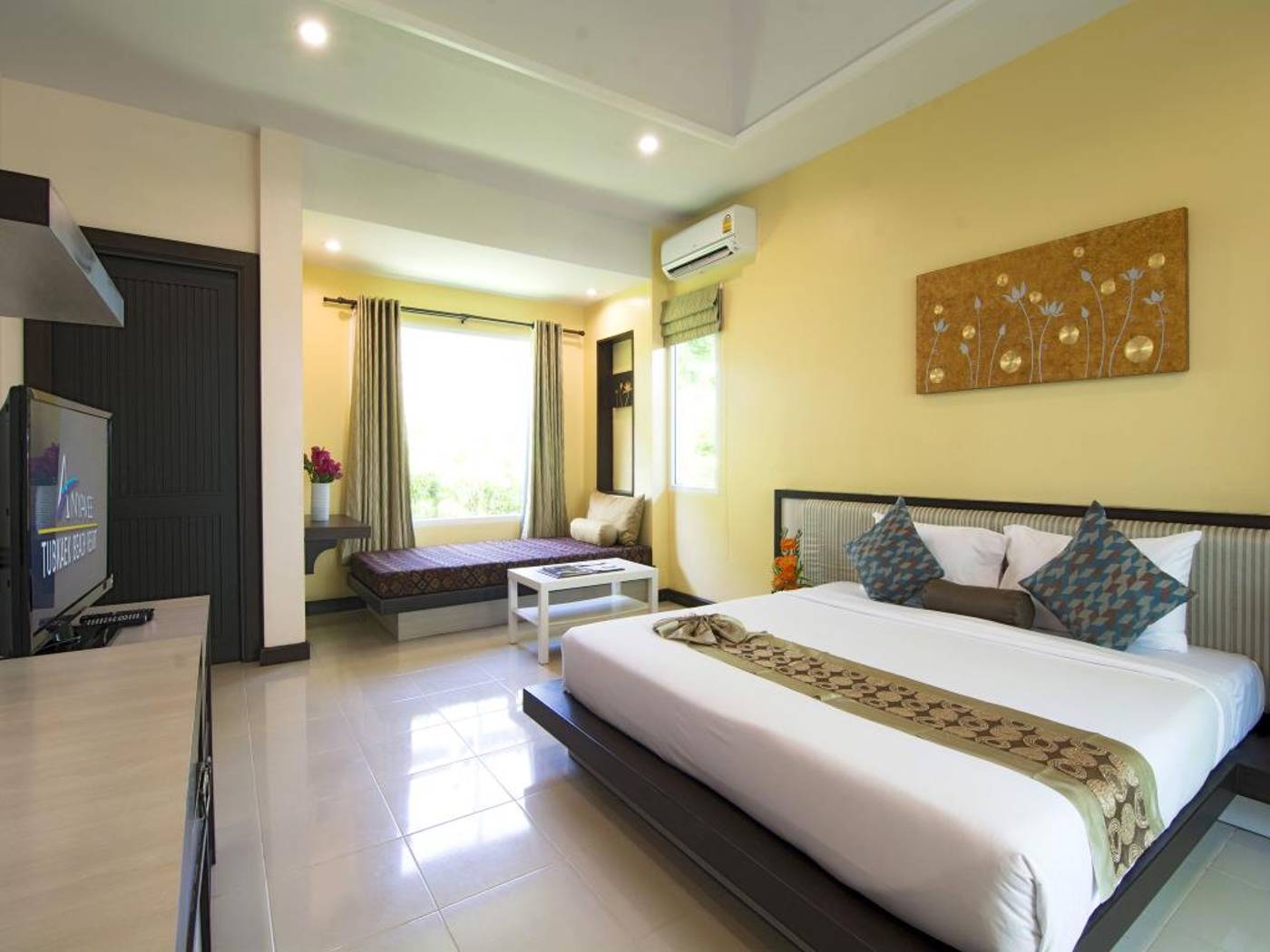 Anyavee-Tubkaek-Beach-Resort-Room-19