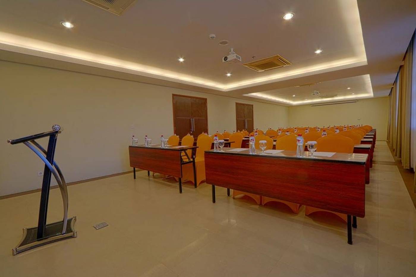 Hotel Dafam Savvoya Seminyak-Indonesia-Bali-General view-2