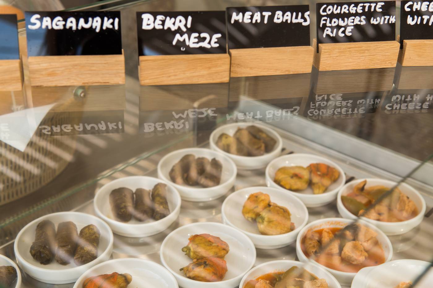 Sundance-Apartments---Suites-Bar-31