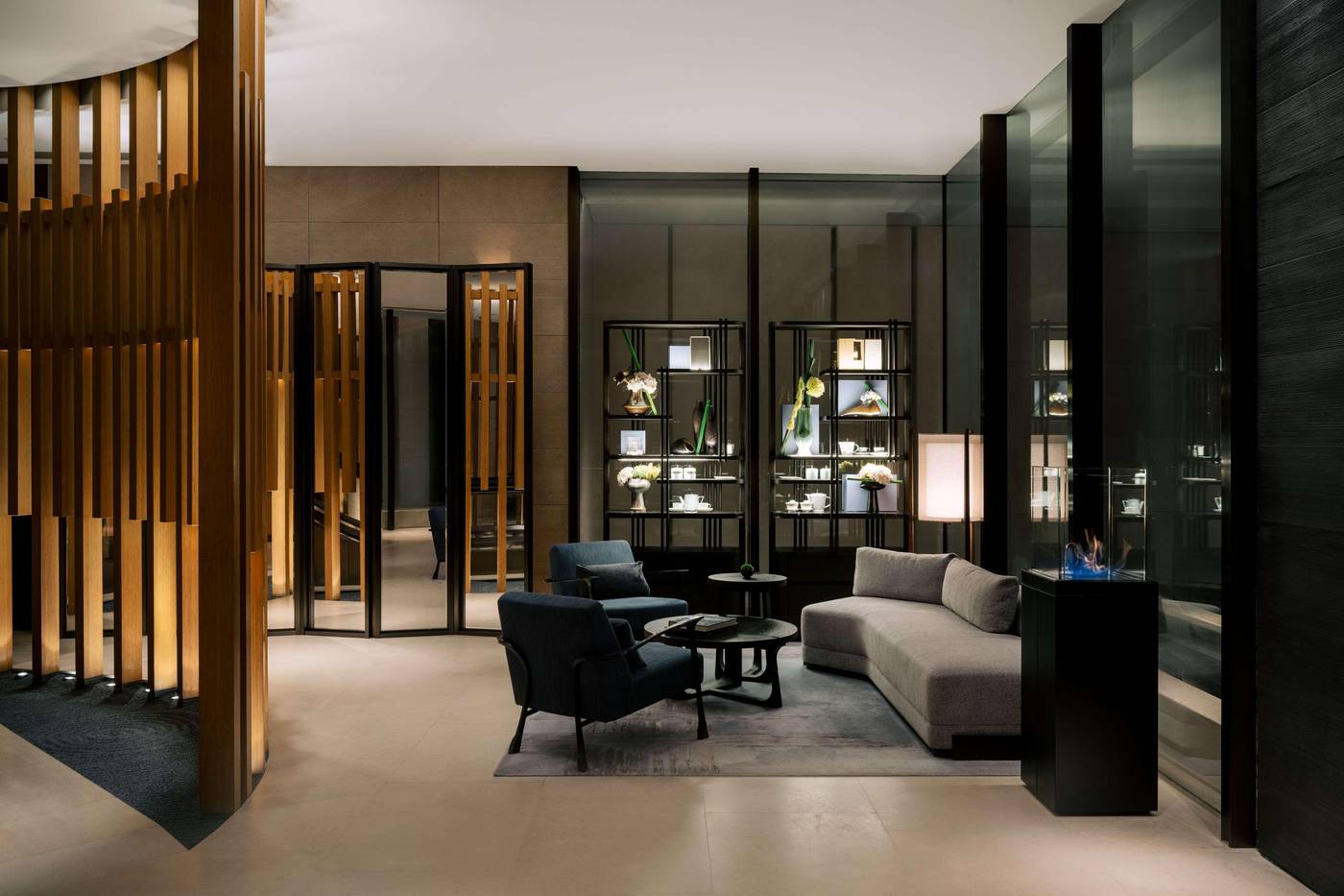 The-Upper-House-Hong-Kong-Lobby-6