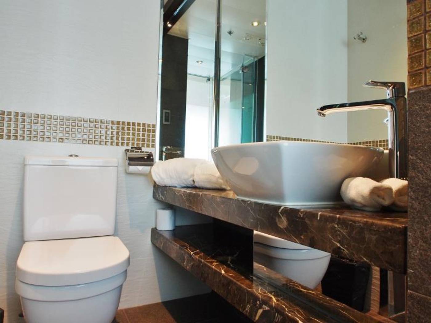 Crafa-Harbour-Hotel-General-view-11