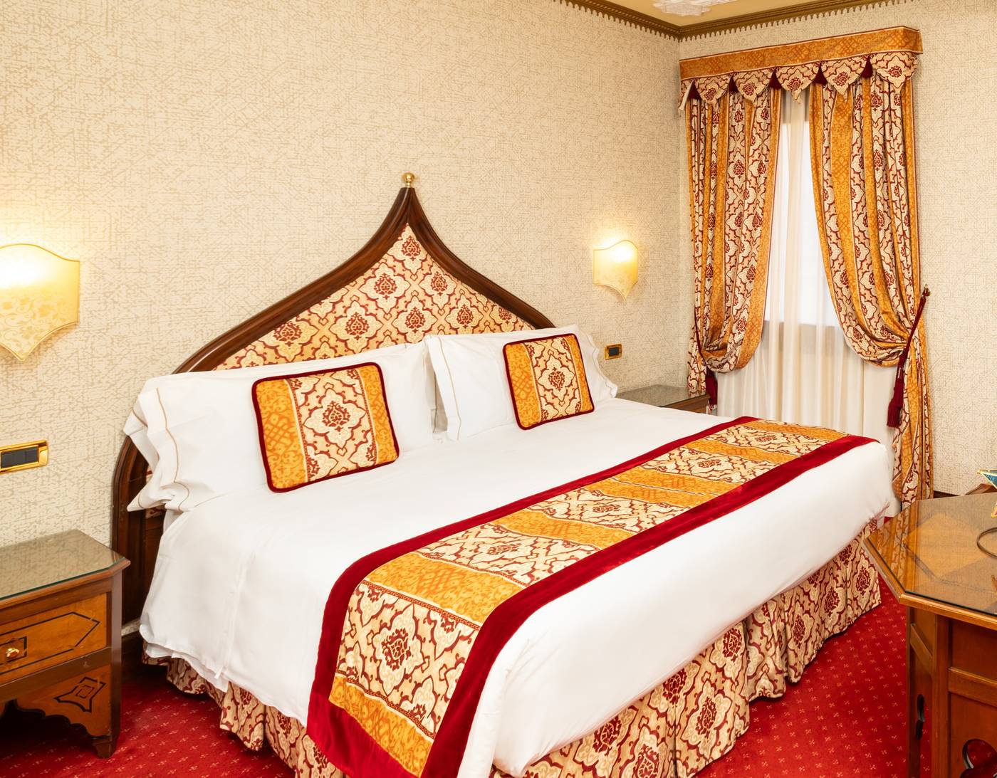 Ai-Mori-d-Oriente-Room-29