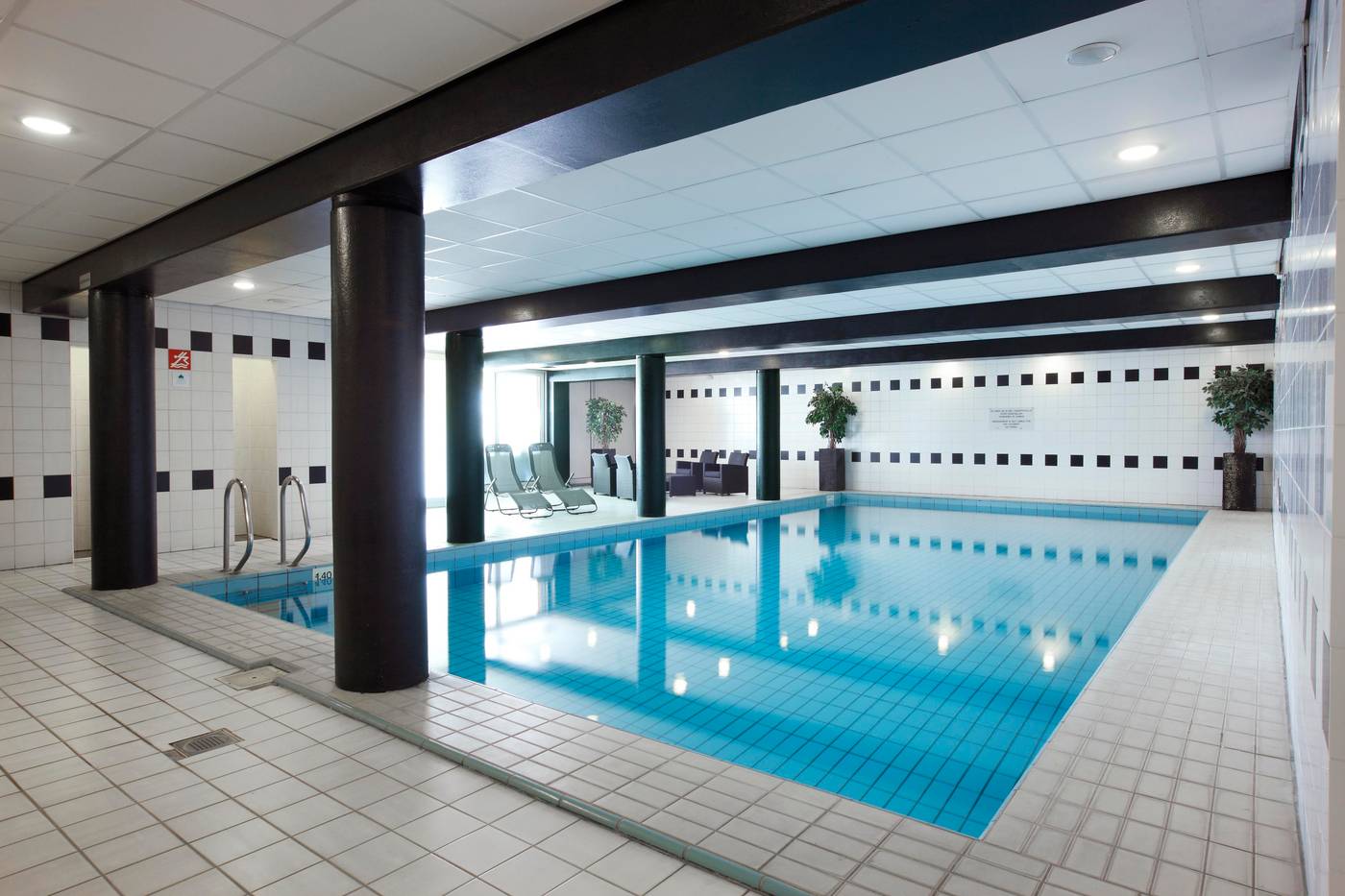 Best-Netherlands-BEST-Pool-7