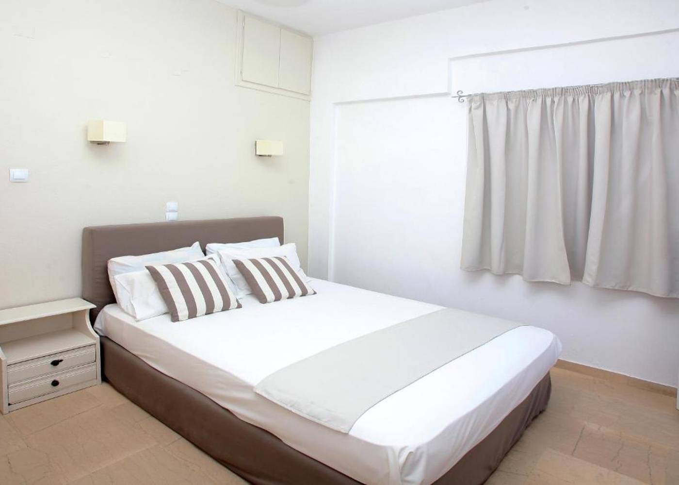 Iraklis-Apartments---Studios-Room-28