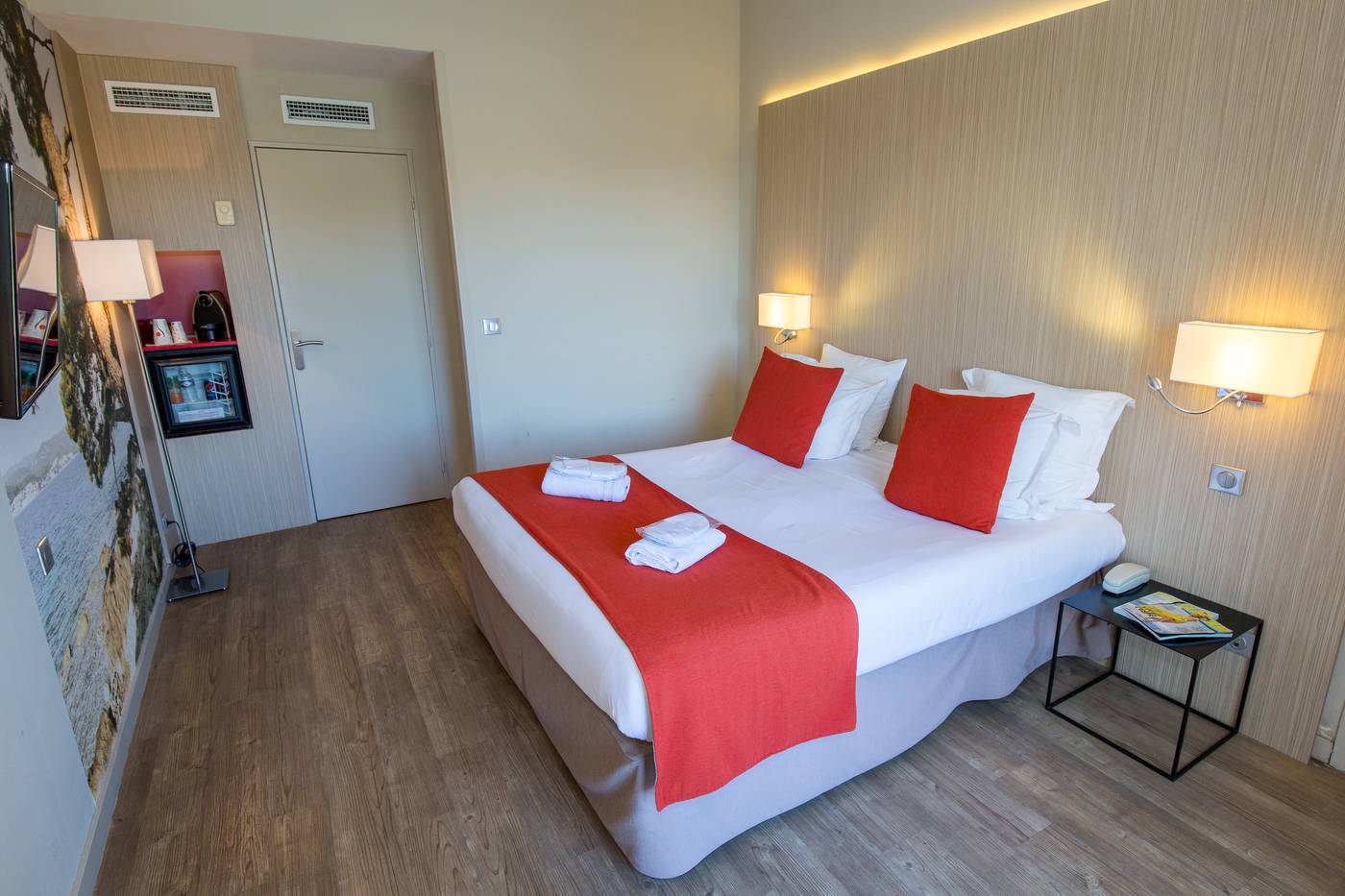 SOWELL-HOTELS-Saint-Tropez-Room-22