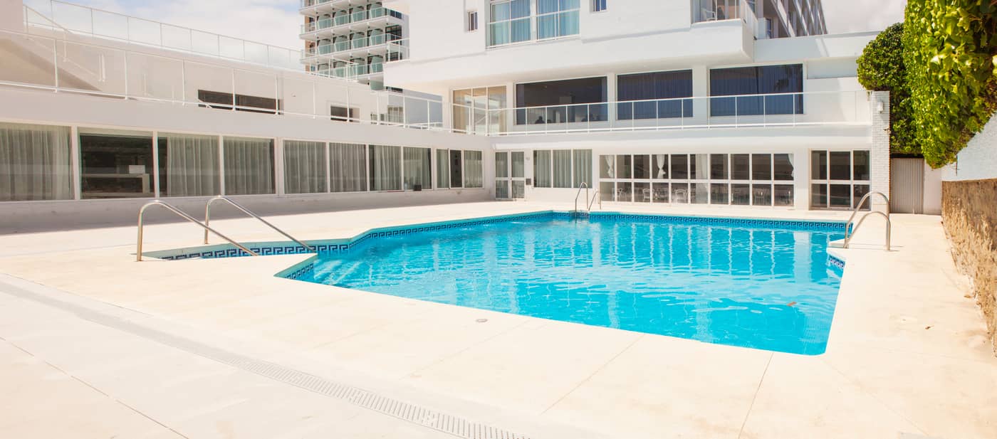 Hotel-Alay---Adults-Only-Pool-7