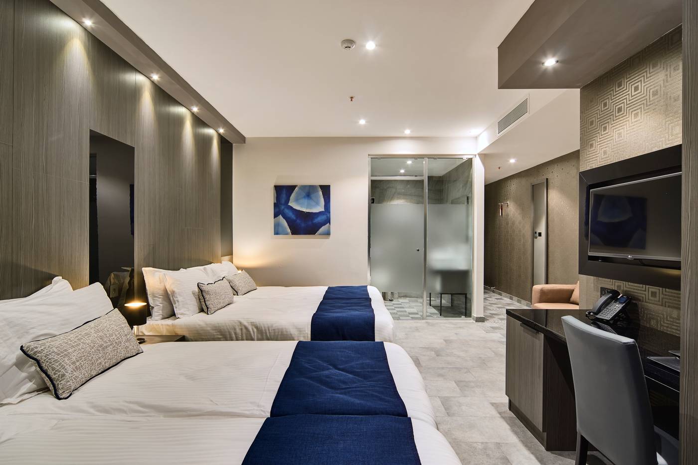 The-District-Hotel-Room-4